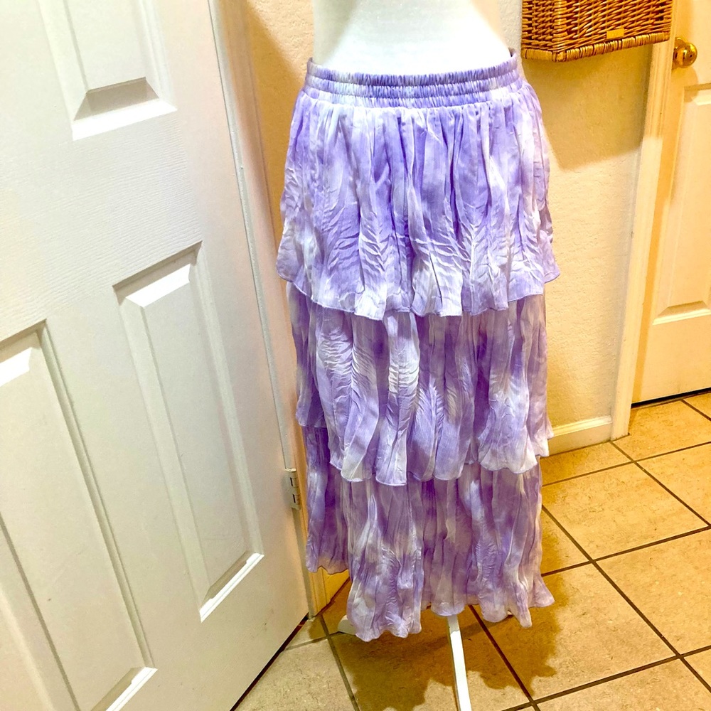 La’ Ven Midi tiered skirt.